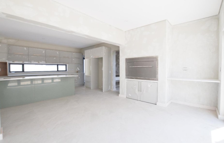 4 Bedroom Property for Sale in Sandown Western Cape